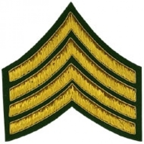 4-Stripe-Chevrons-Badge-Gold-Bullion-on-Green