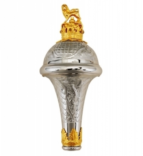 Embossed-Chrome-Plated-Head-with-Lion-&-Crown-Finial