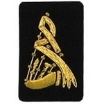 Bagpipe-Badge-Gold-Bullion-on-Black