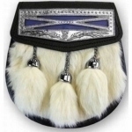 SEMI-DRESS-FUR-SPORRAN-WHITE-FUR-ON-THE-FRONT-WITH-NICKEL-PLATED-CANTLE